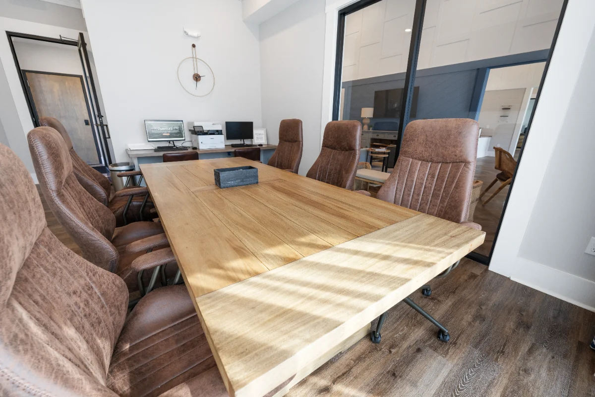 Resident business center at a Pointe Grand community